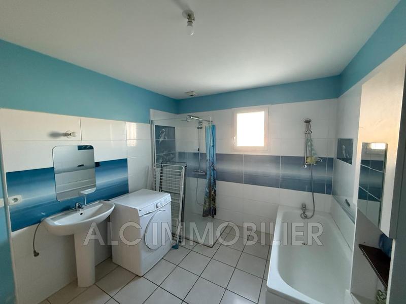 Maison - 104 m² - 5 pièces