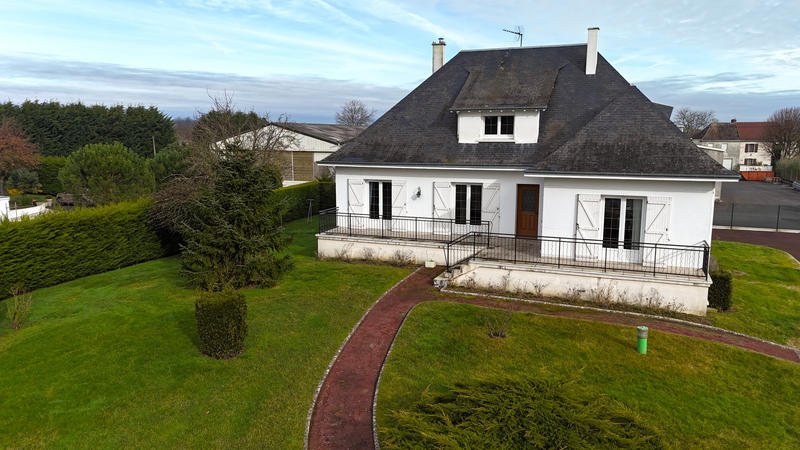 Maison - 150 m² - 7 pièces