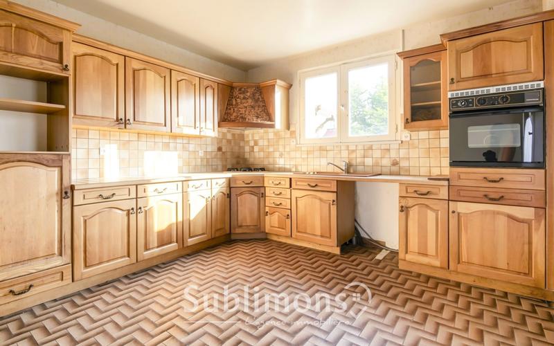 Maison - 110 m² - 5 pièces