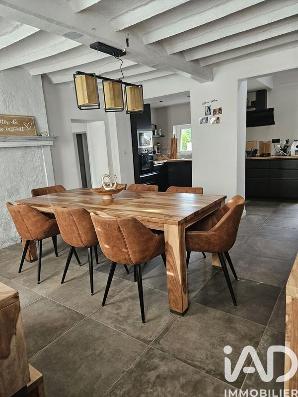 Maison - 160 m² - 8 pièces