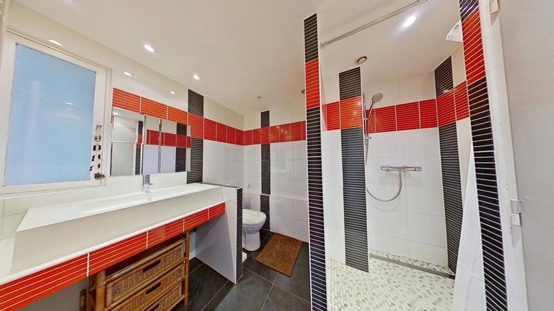 Maison de ville - 200 m² - 5 pièces