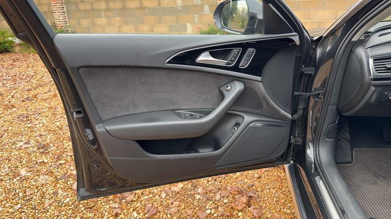 Audi A6 Allroad IV 3.0 V6 BiTDI 320 Quattro Tiptronic8 Avus - Automatique