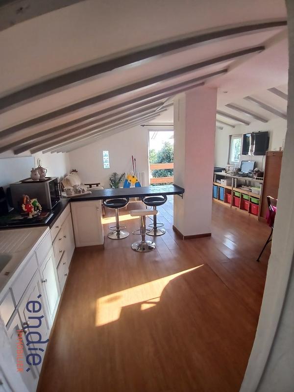 Maison - 146 m² - 6 pièces