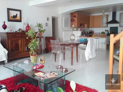 Appartement - 220 m² - 7 pièces