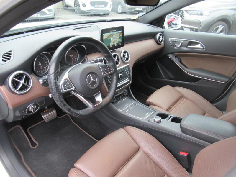 Mercedes Classe a 220 d Amg Line 177 Ch 1ere Main France