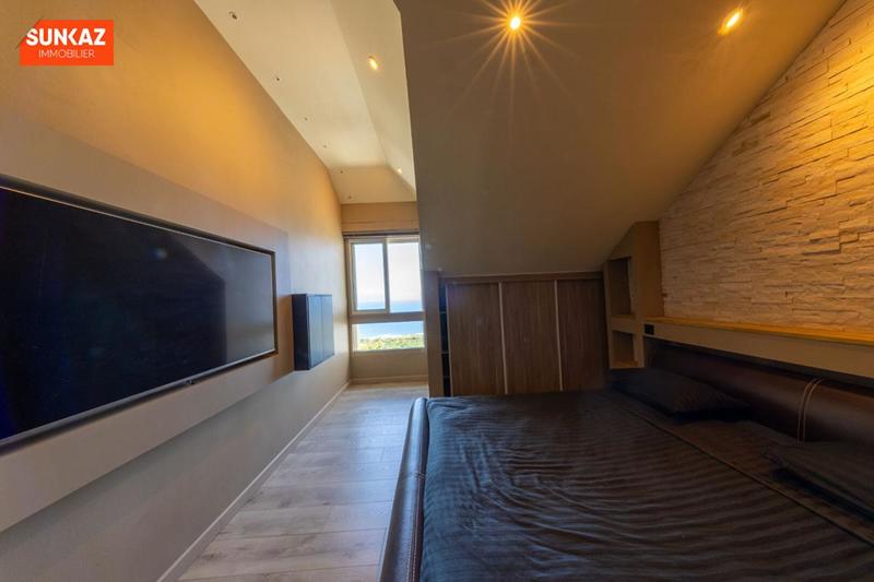 Appartement - 65 m² - 4 pièces