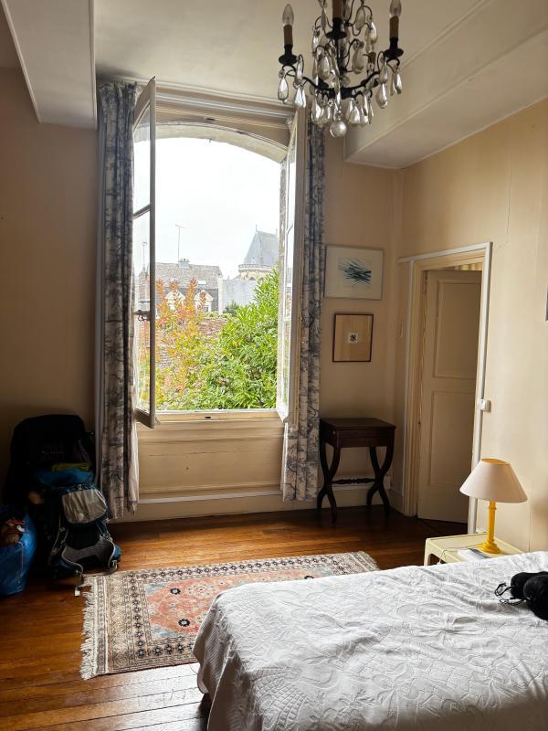 Maison - 224 m² - 8 pièces