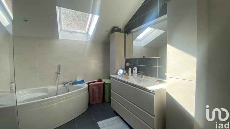 Local commercial - 256 m²