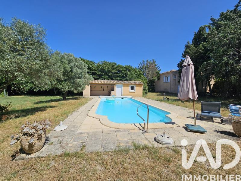 Maison - 373 m² - 16 pièces