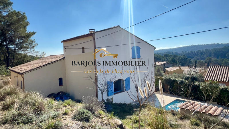 Villa - 140 m² - 4 pièces