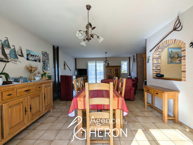Maison - 145 m² - 5 pièces