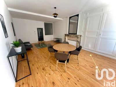 Appartement - 81 m² - 2 pièces