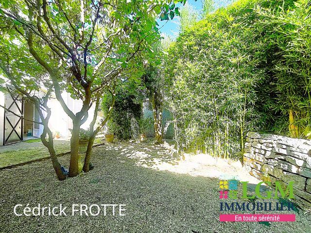 Maison de ville - 122 m² - 5 pièces