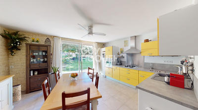 Maison - 110 m² - 5 pièces