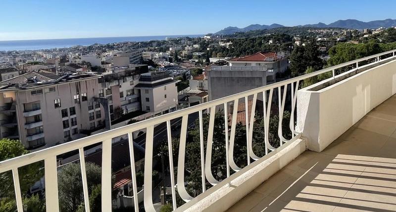 Appartement - 76 m² - 3 pièces