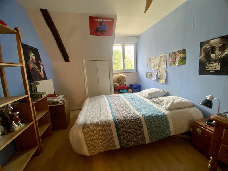 Maison - 201 m² - 7 pièces