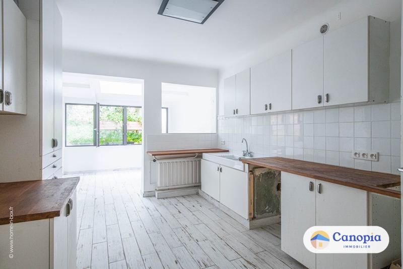 Maison - 170 m² - 8 pièces