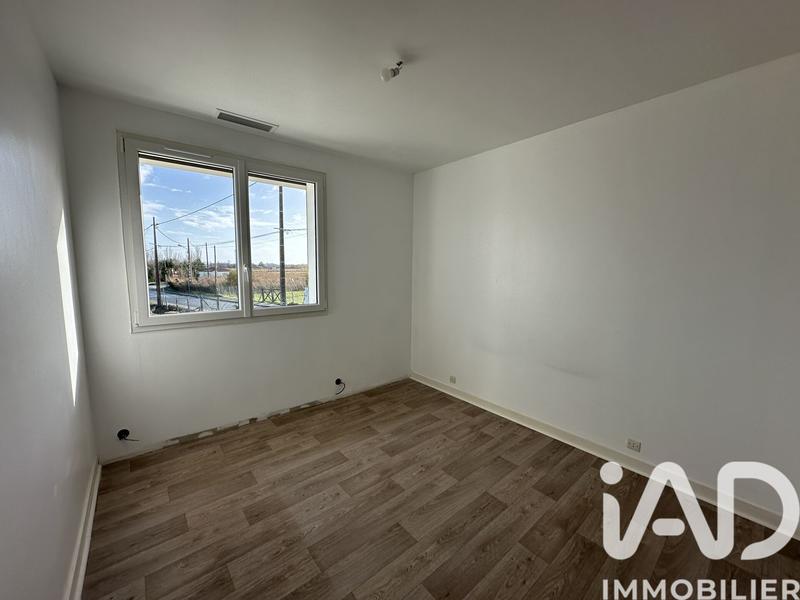 Maison - 93 m² - 8 pièces