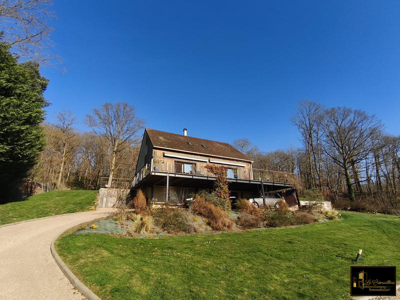 Maison contemporaine - 216 m² - 8 pièces