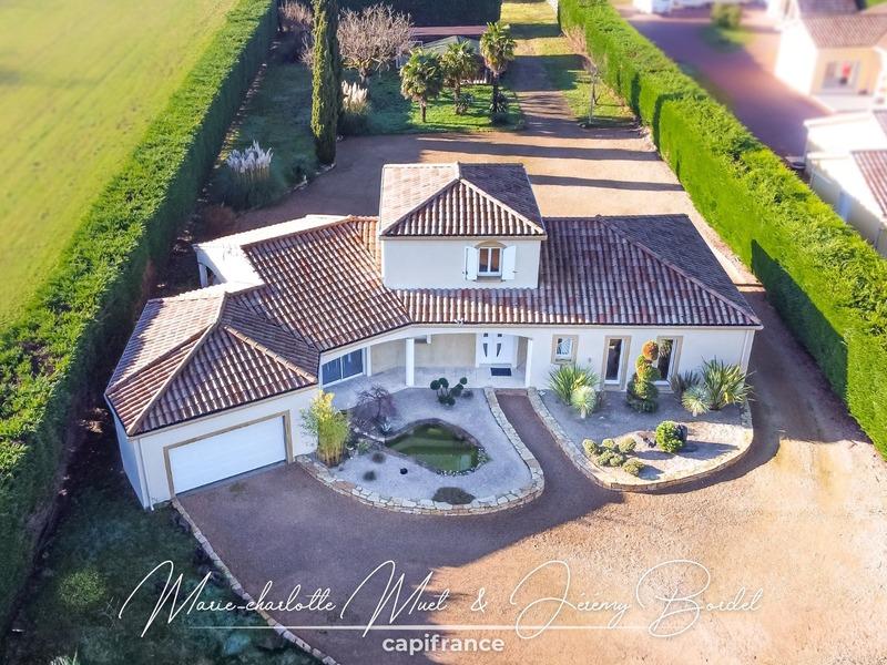 Maison - 135 m² - 4 pièces