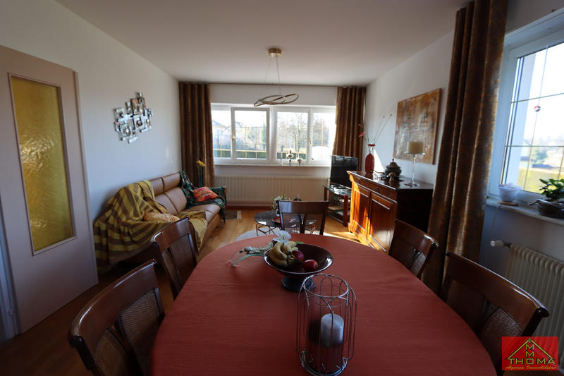 Maison - 93 m² - 4 pièces