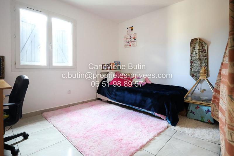 Villa - 146 m² - 8 pièces