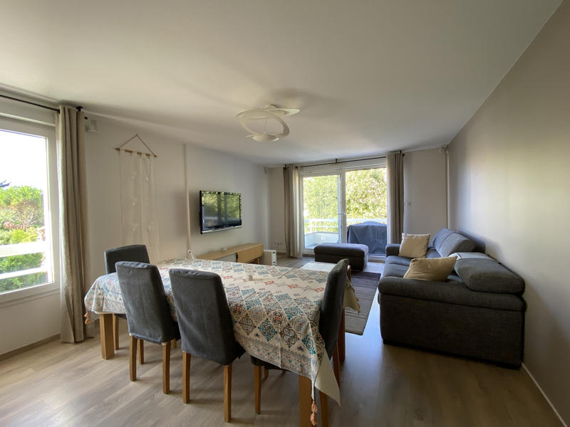 Appartement - 82 m² - 3 pièces