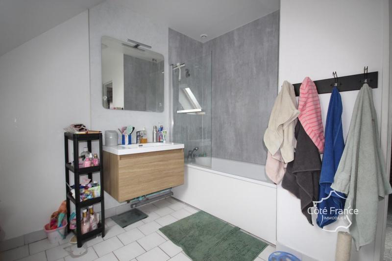 Maison - 109 m² - 5 pièces