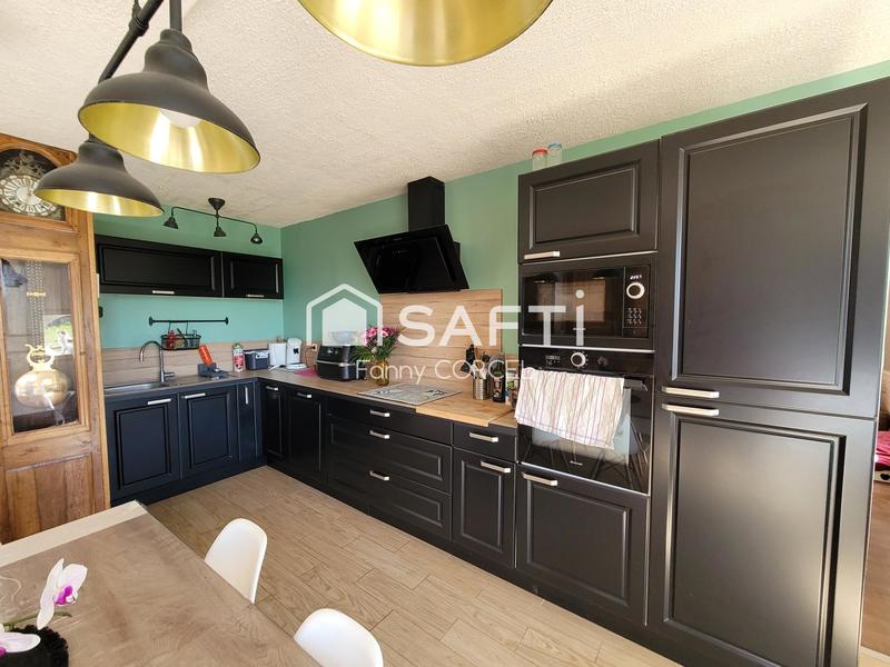 Maison - 141 m² - 5 pièces