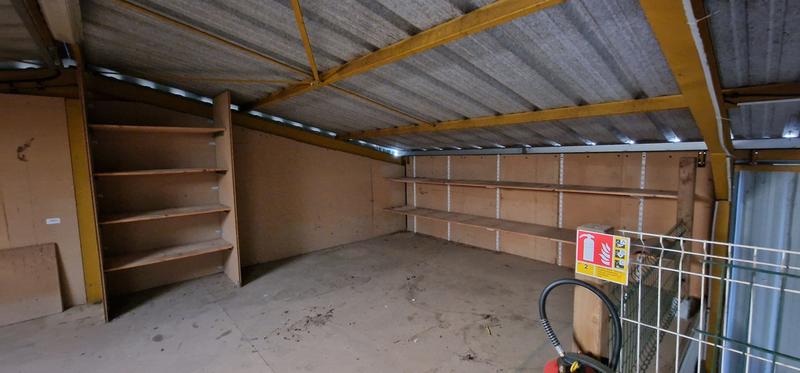 Local commercial - 305 m² - 5 pièces