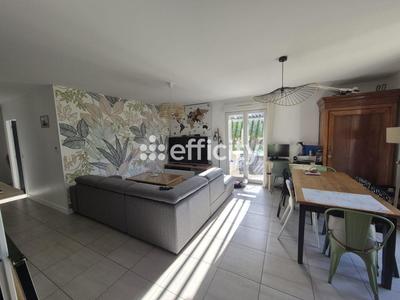 Pavillon - 89 m² - 5 pièces