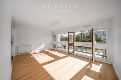 Appartement - 70 m² - 4 pièces