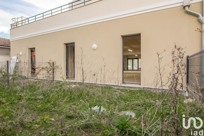 Local commercial - 109 m²