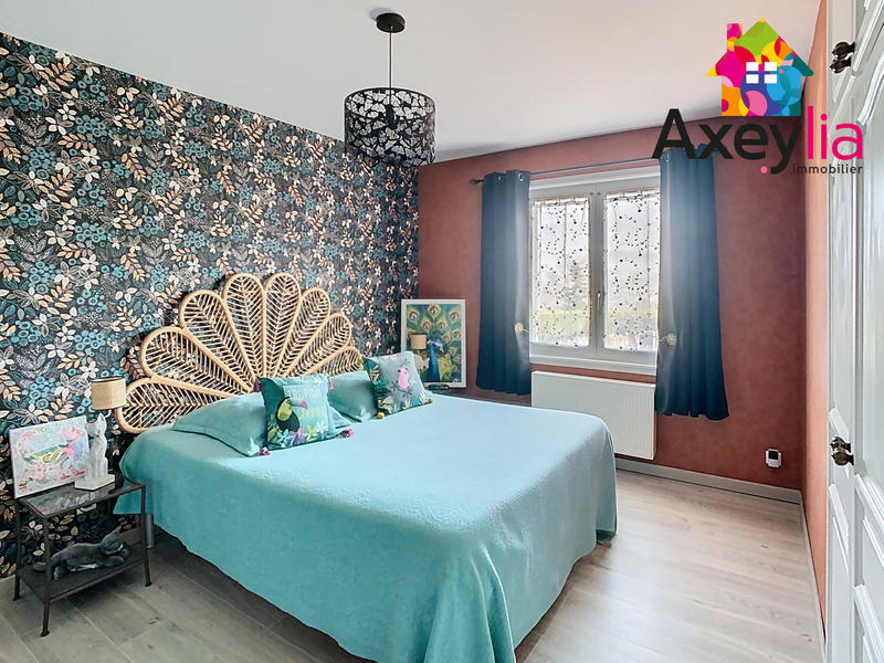 Maison - 159 m² - 7 pièces