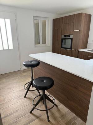 Maison - 197 m² - 8 pièces