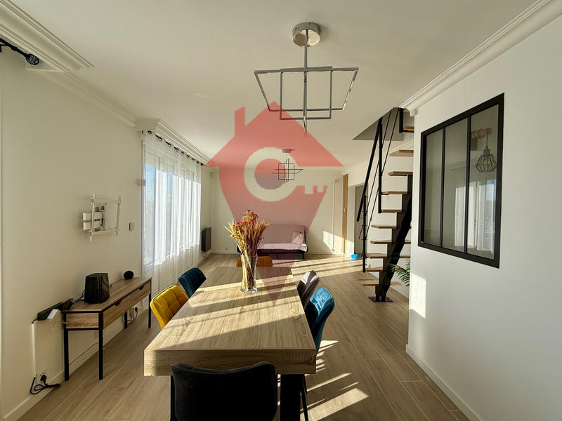 Maison - 115 m² - 5 pièces