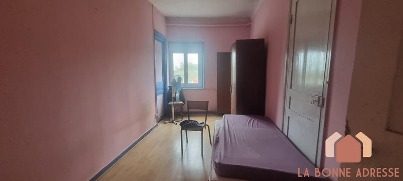 Maison - 310 m² - 9 pièces