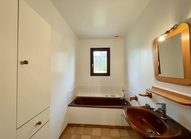 Maison - 101 m² - 5 pièces