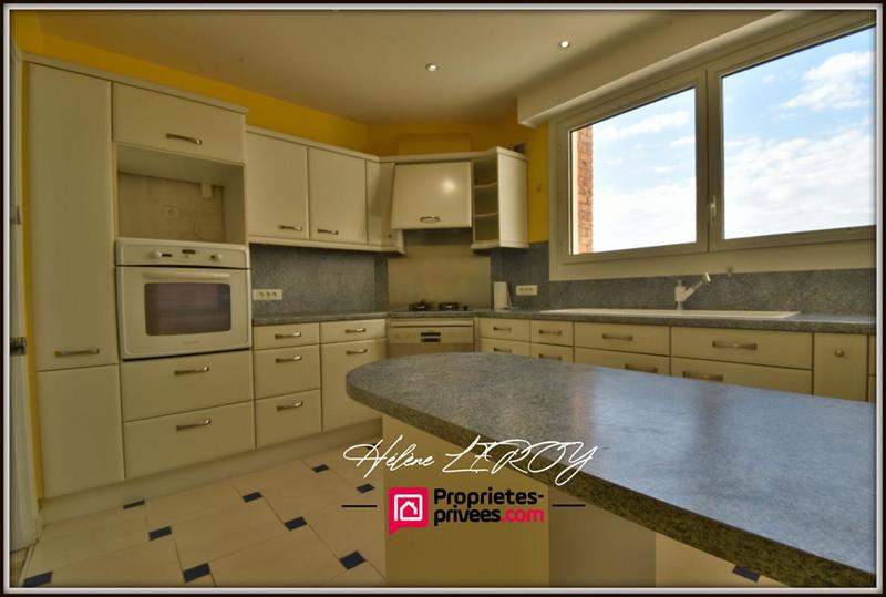 Maison - 198 m² - 6 pièces