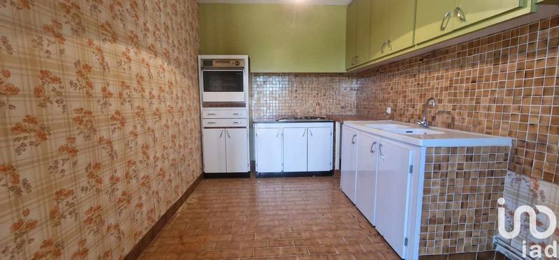 Maison - 241 m² - 10 pièces