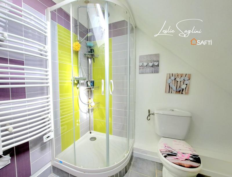 Maison - 177 m² - 8 pièces