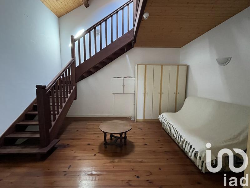 Maison - 310 m² - 11 pièces