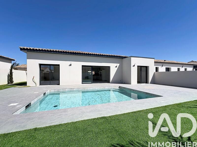 Maison - 104 m² - 4 pièces