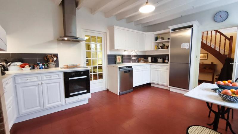 Maison - 163 m² - 5 pièces