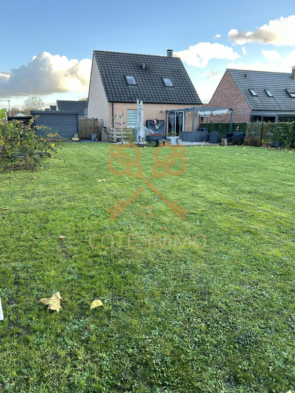 Maison - 105 m² - 5 pièces