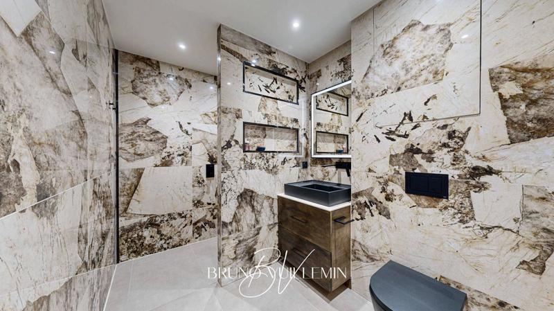 Villa - 389 m² - 11 pièces