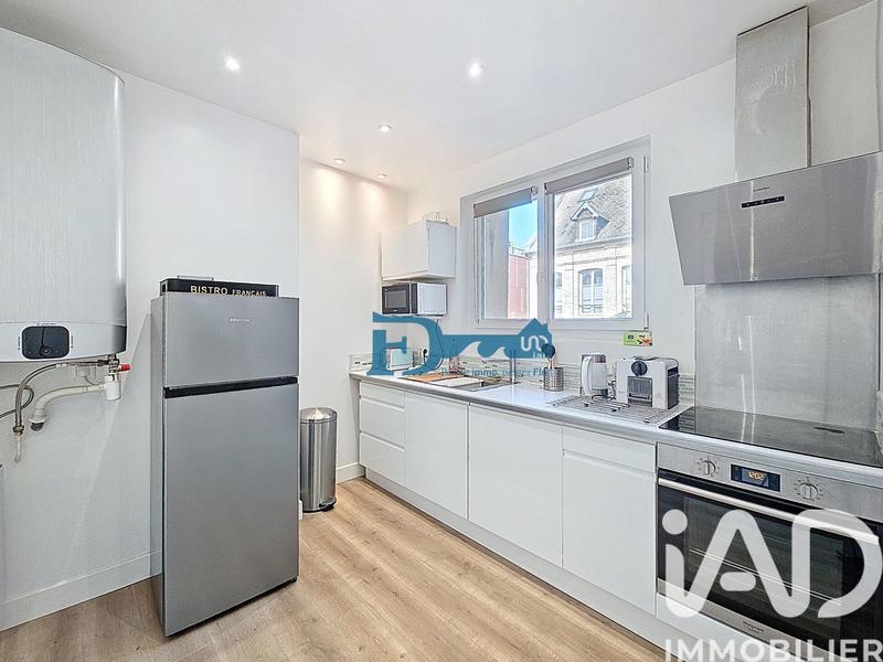 Studio - 40 m² - 1 pièce