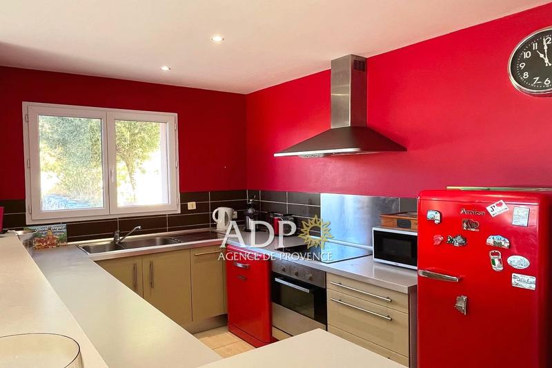 Maison - 140 m² - 4 pièces