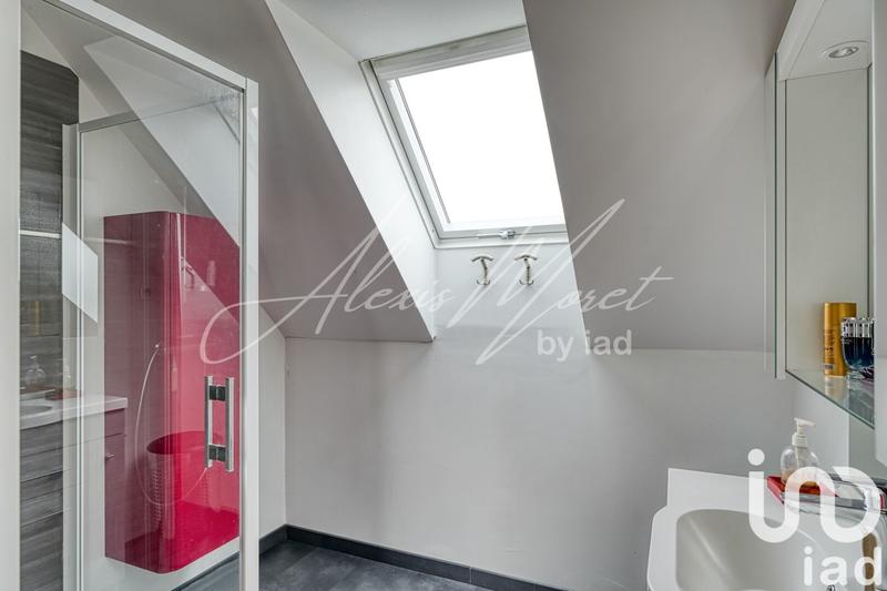 Maison - 184 m² - 7 pièces