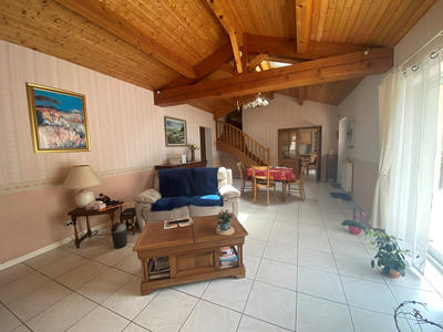 Maison - 145 m² - 5 pièces